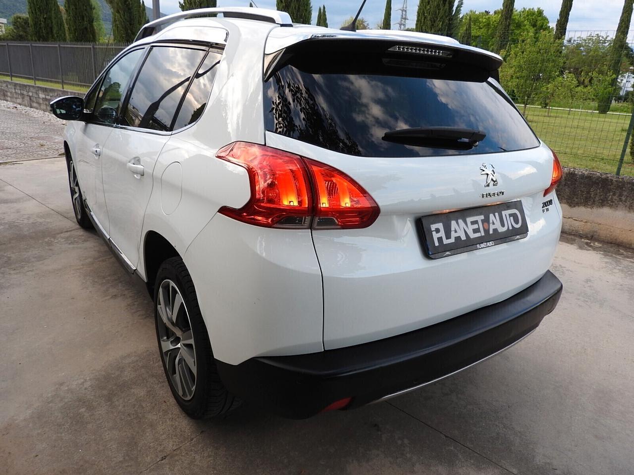 Peugeot 2008 1.6 e-HDi 92 CV NEOP. NAVI