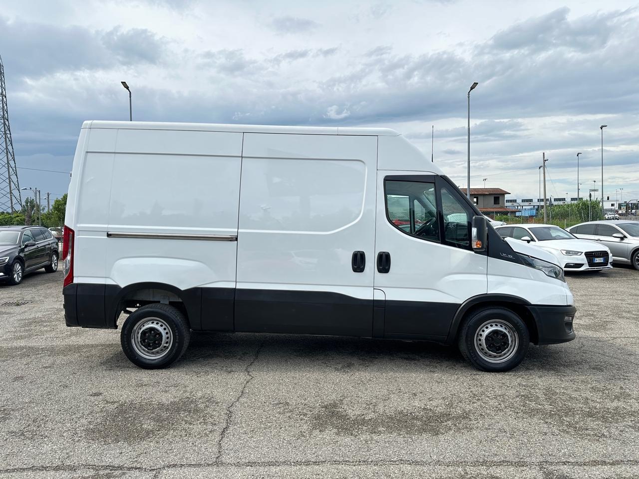 IVECO DAILY 35s12 V 3520 H2 - 2020