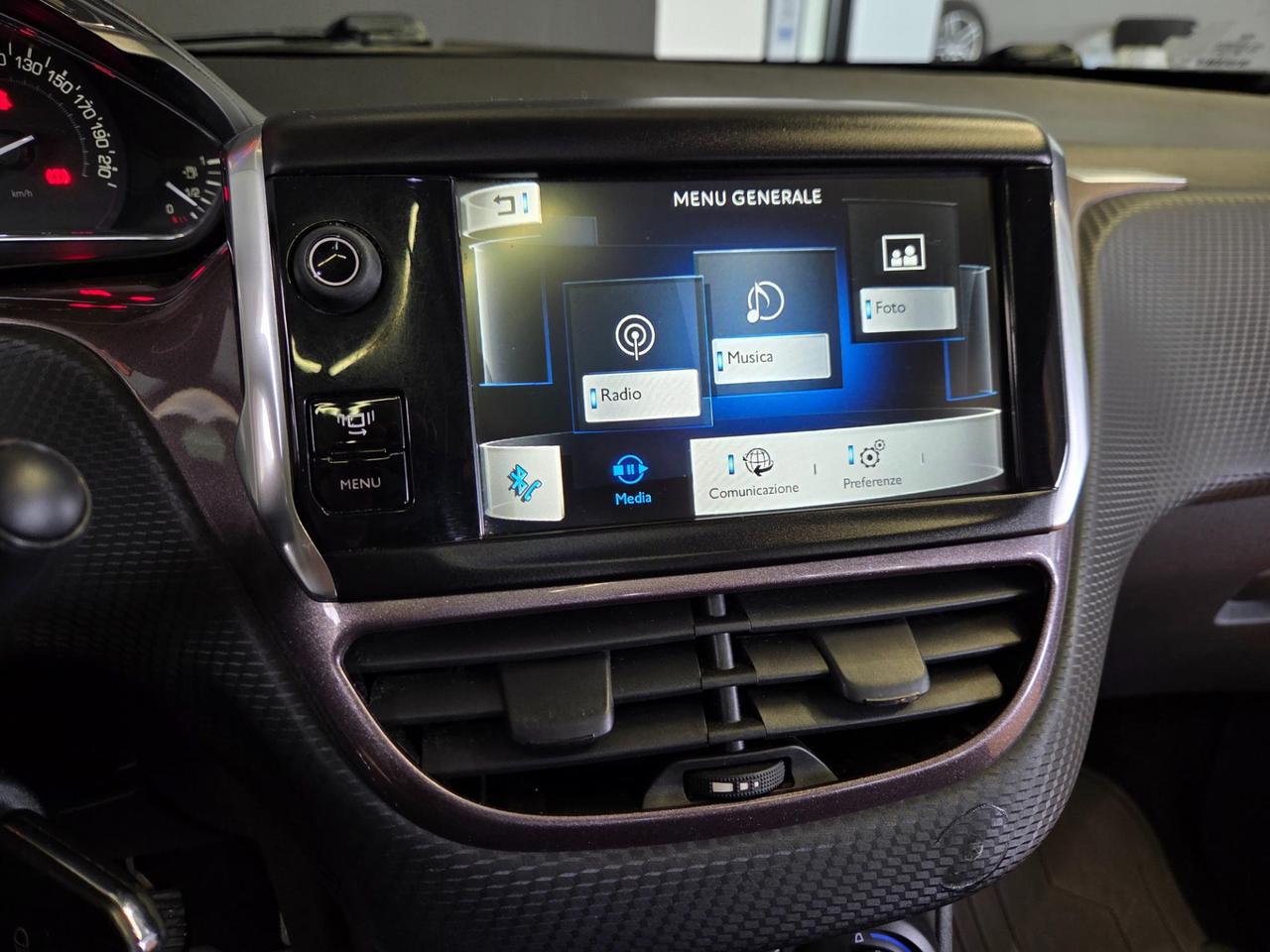 Peugeot 2008 2008 1.2 puretech (vti) 12v Allure 82cv X COMMERCIANTE