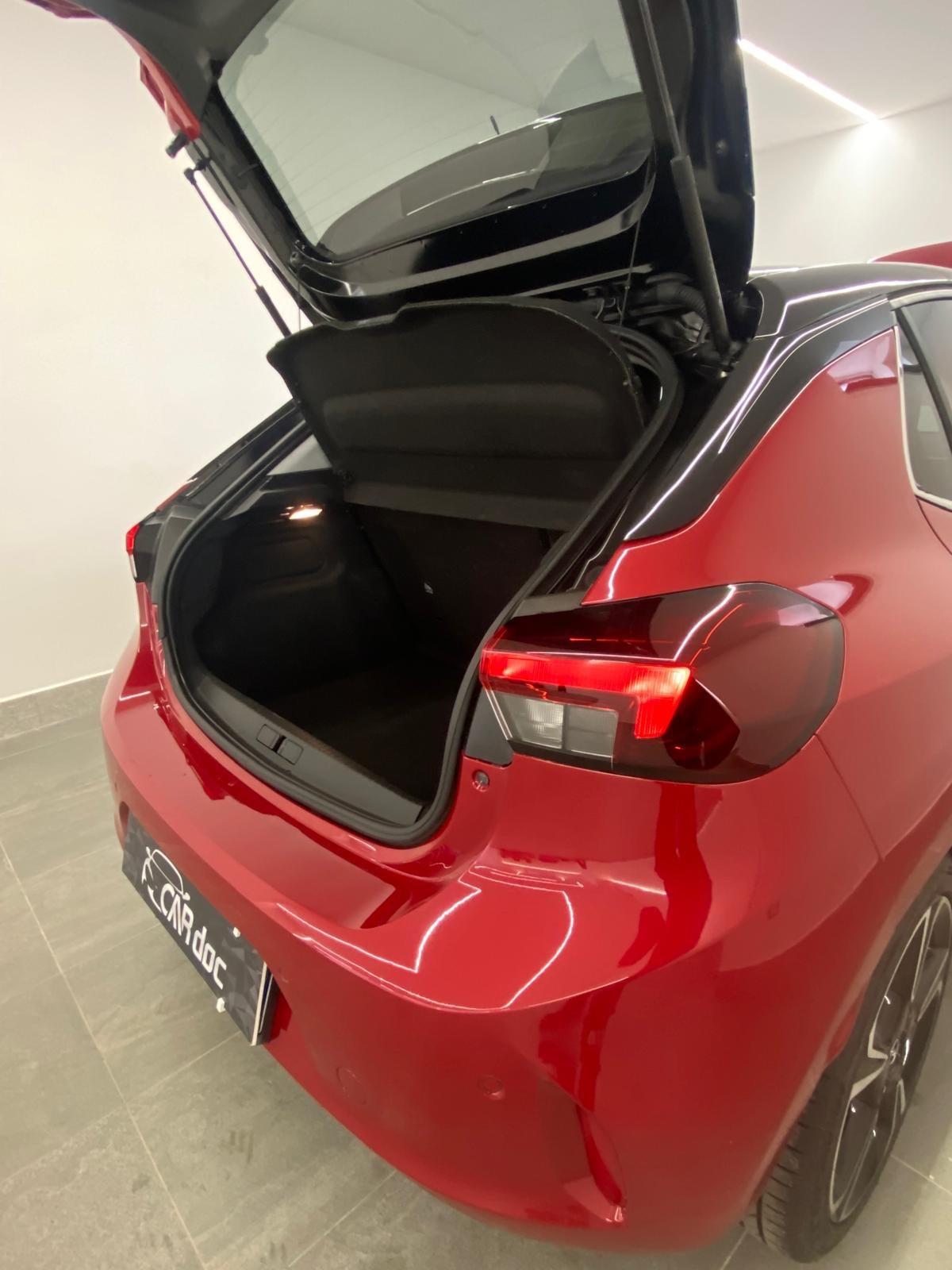Opel Corsa 1.2 Elegance