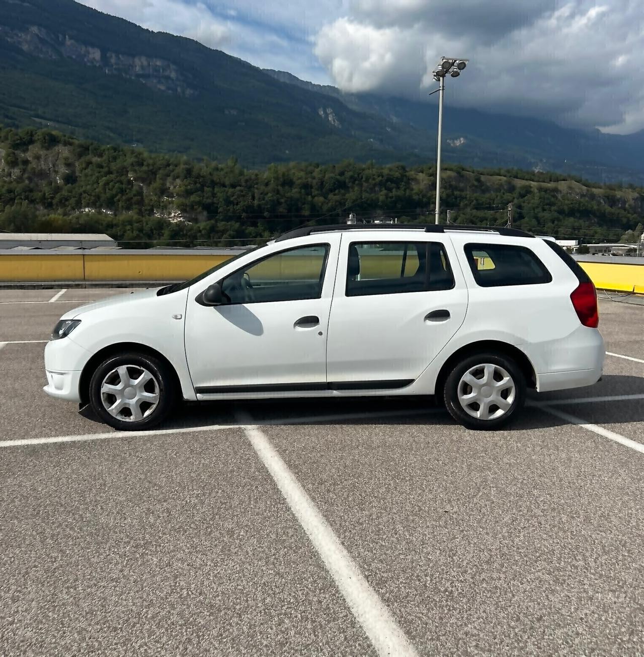 Dacia Logan MCV 1.5 dCi 75CV Neopatentati 2015