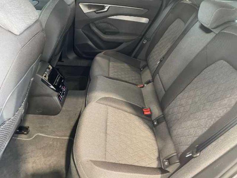 Audi A6 VI 2025 Avant 2.0 tdi mhev + Edition One Blu Ascari quattro 204cv
