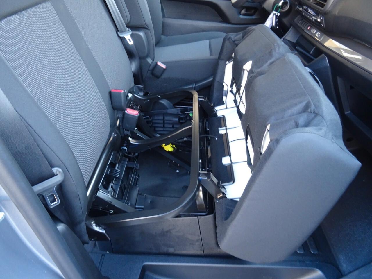 Peugeot Expert HDi 180 S&S EAT8 PL-TN 9 POSTI