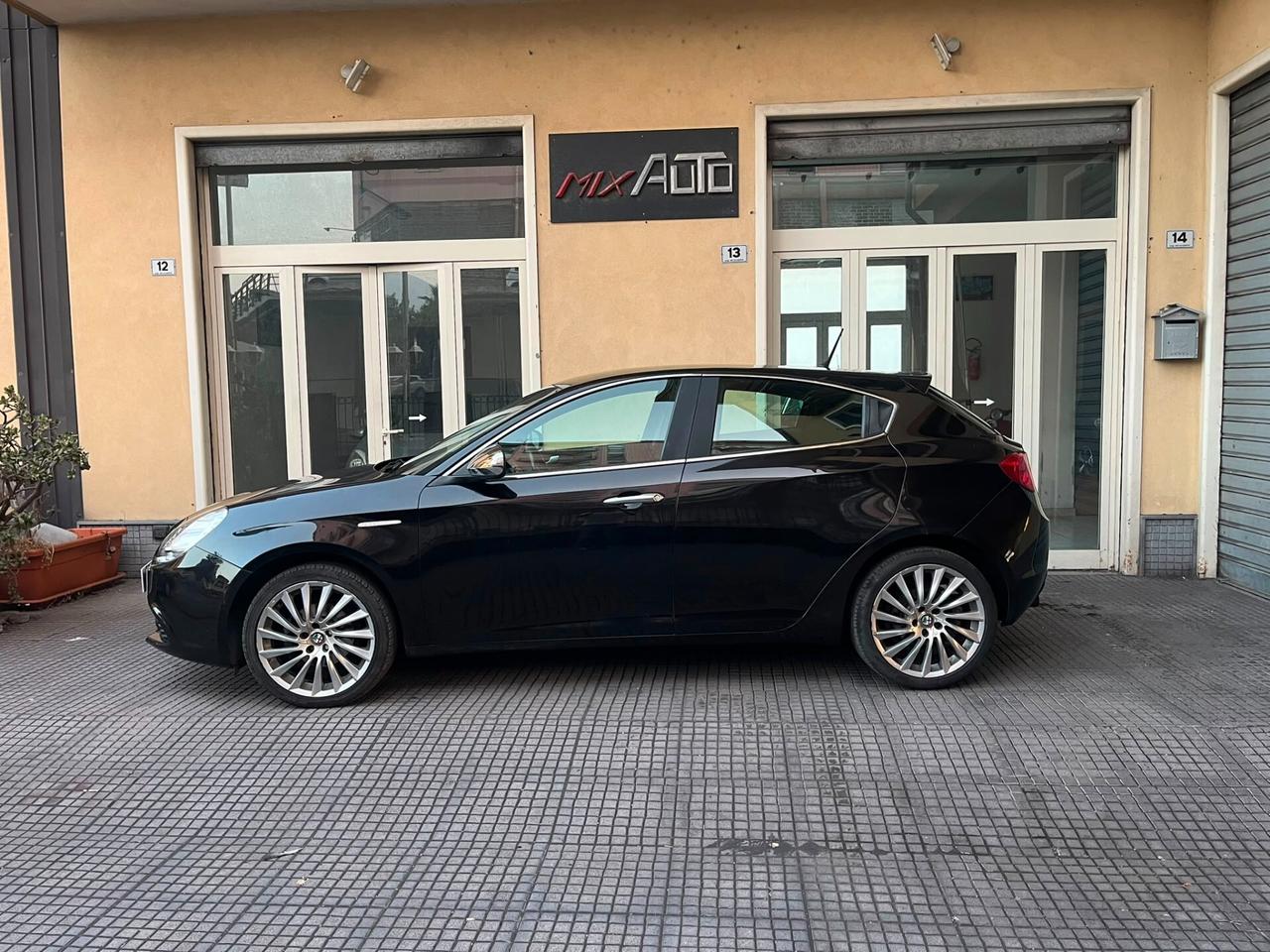 Alfa Romeo Giulietta 1.6 JTDm-2 105 CV Distinctive