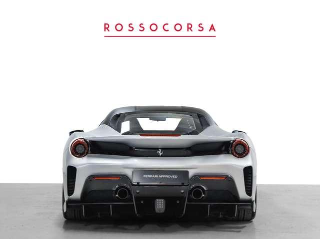 Ferrari 488 Pista