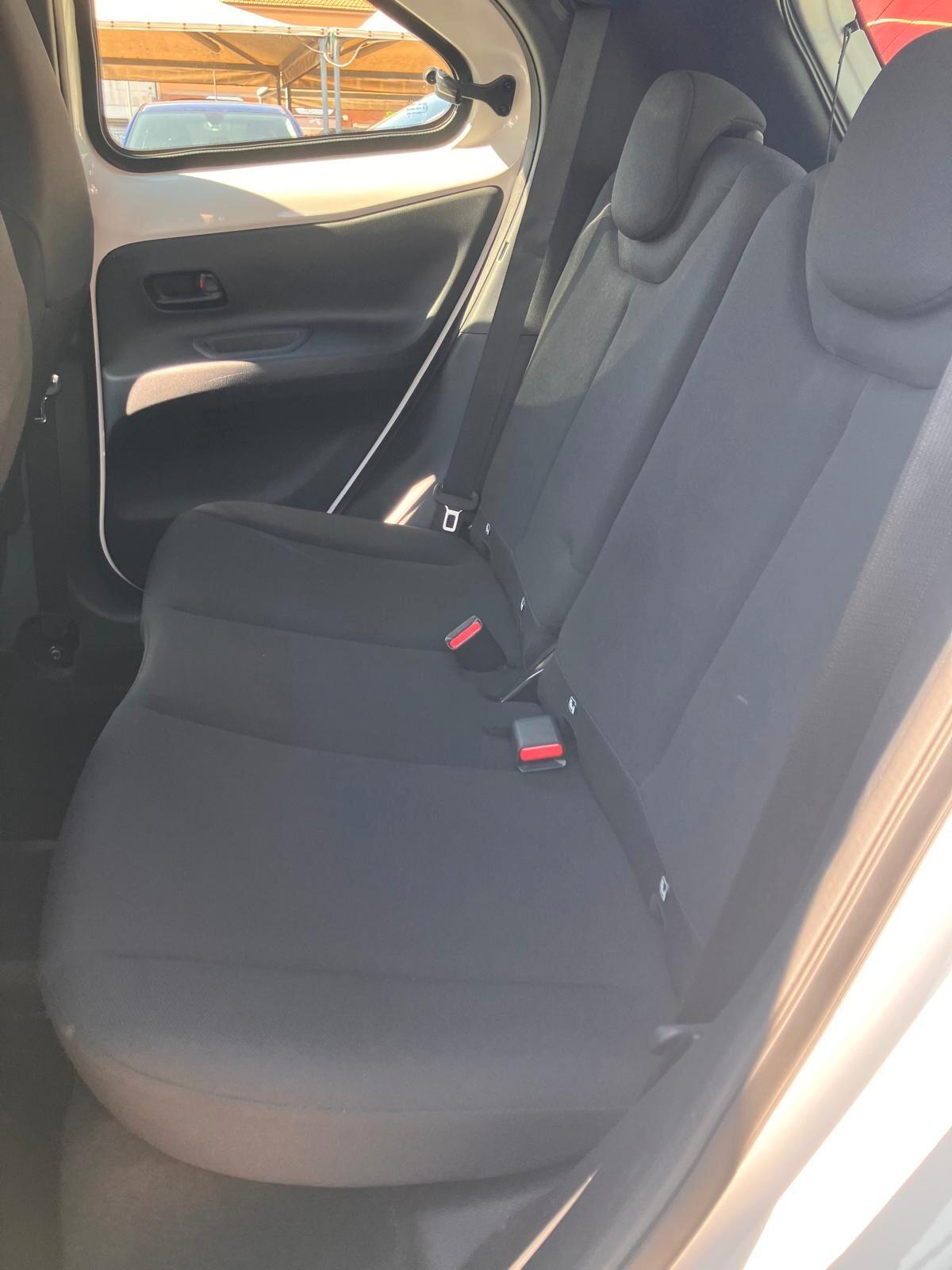 TOYOTA AYGO X 1.0 VVT-i 72cv 5 Porte Active S-CVT