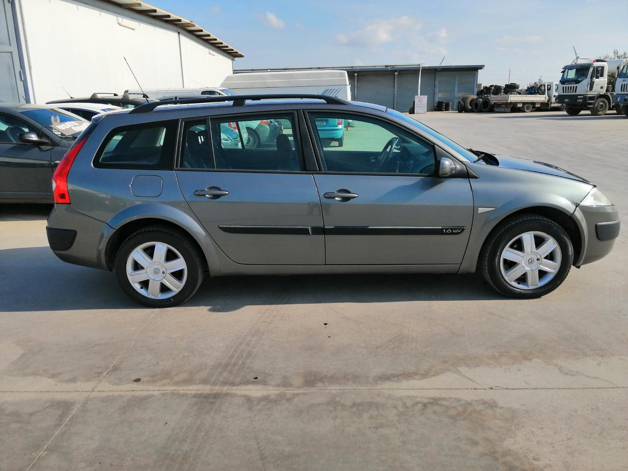 Renault Megane Mégane 1.6 16V Grandtour Dynamique