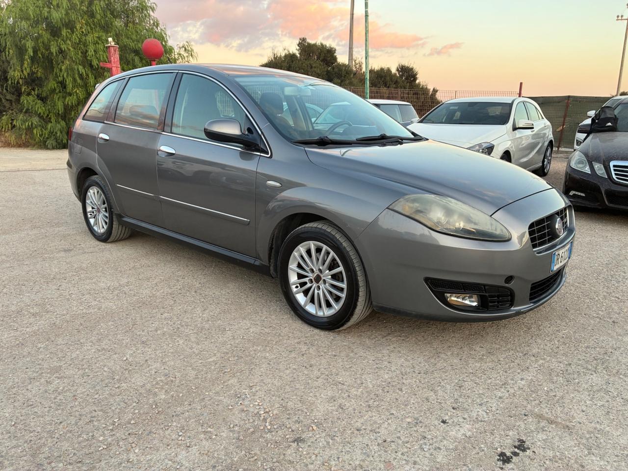 Fiat Croma 1.9 Multijet Emotion