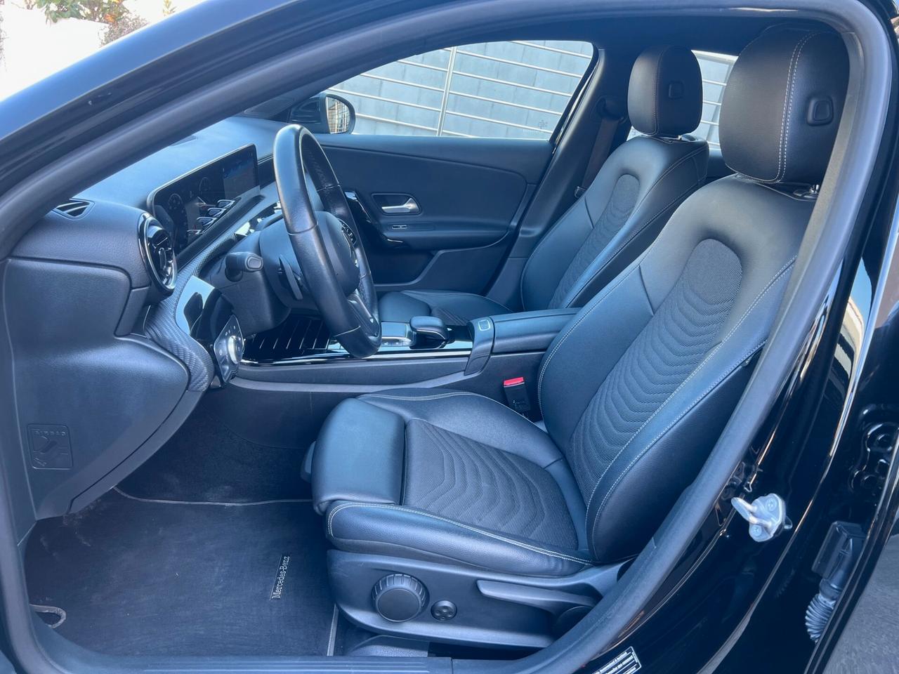 Mercedes-benz A 180 d 115cv SPORT AUTOM. LED/VIRTUAL/PELLE.. PERFETTA!