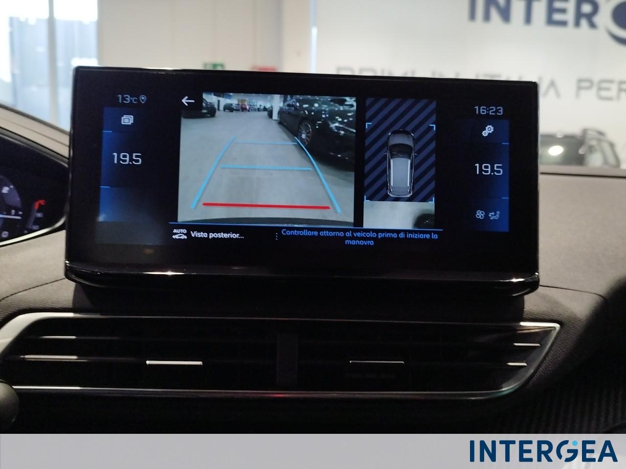 PEUGEOT 3008 1.5 bluehdi Active Business s&s 130cv