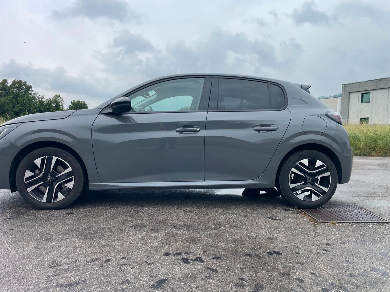 Peugeot 208 PureTech 100 Stop&Start 5 porte Allure