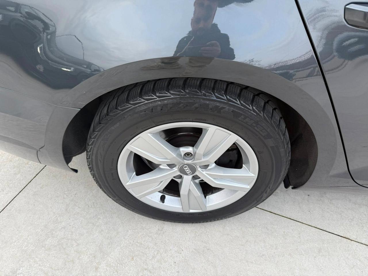 Audi A4 Avant 2.0 TDI 150 CV - TETTO APRIBILE-