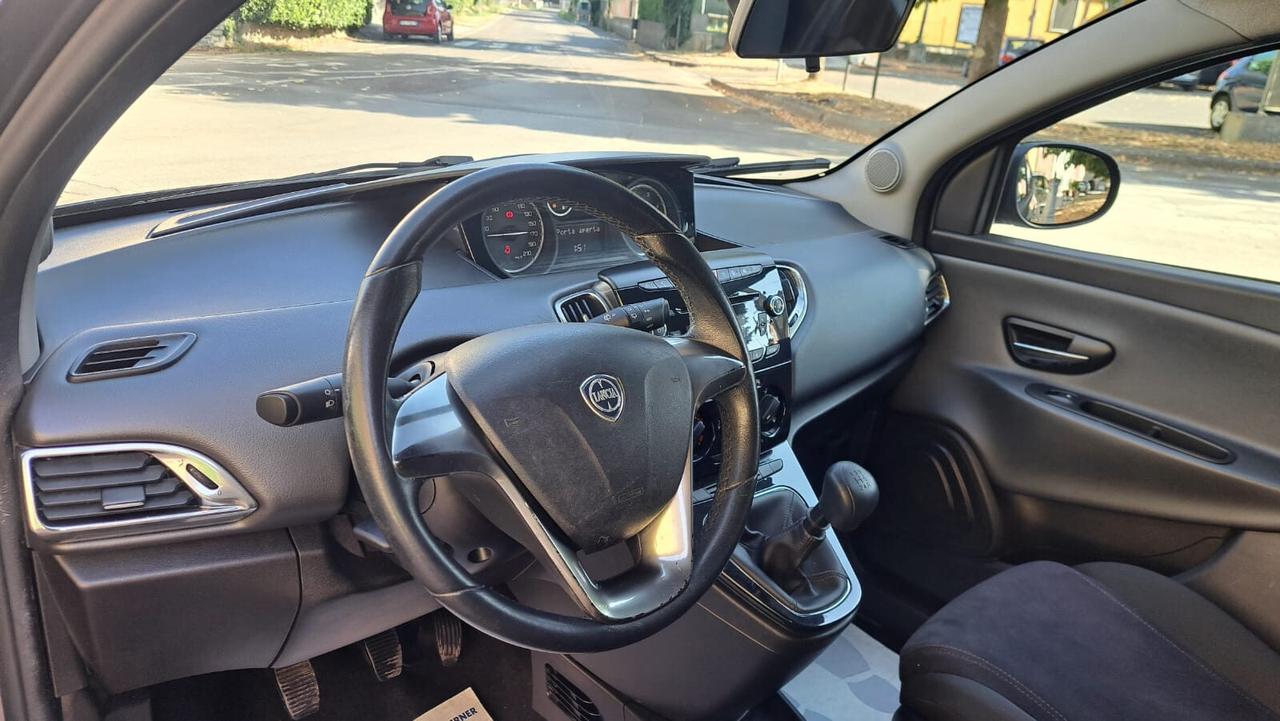 Lancia Ypsilon 1.3 MJT 16V 95 CV 5 porte S&S Platinum