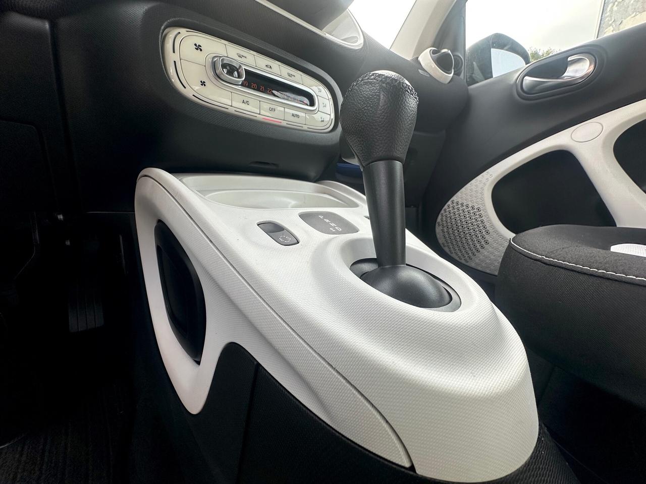 Smart ForTwo 70 1.0 twinamic Passion UFFICIALE MERCEDES PERMUTE GARANZIA