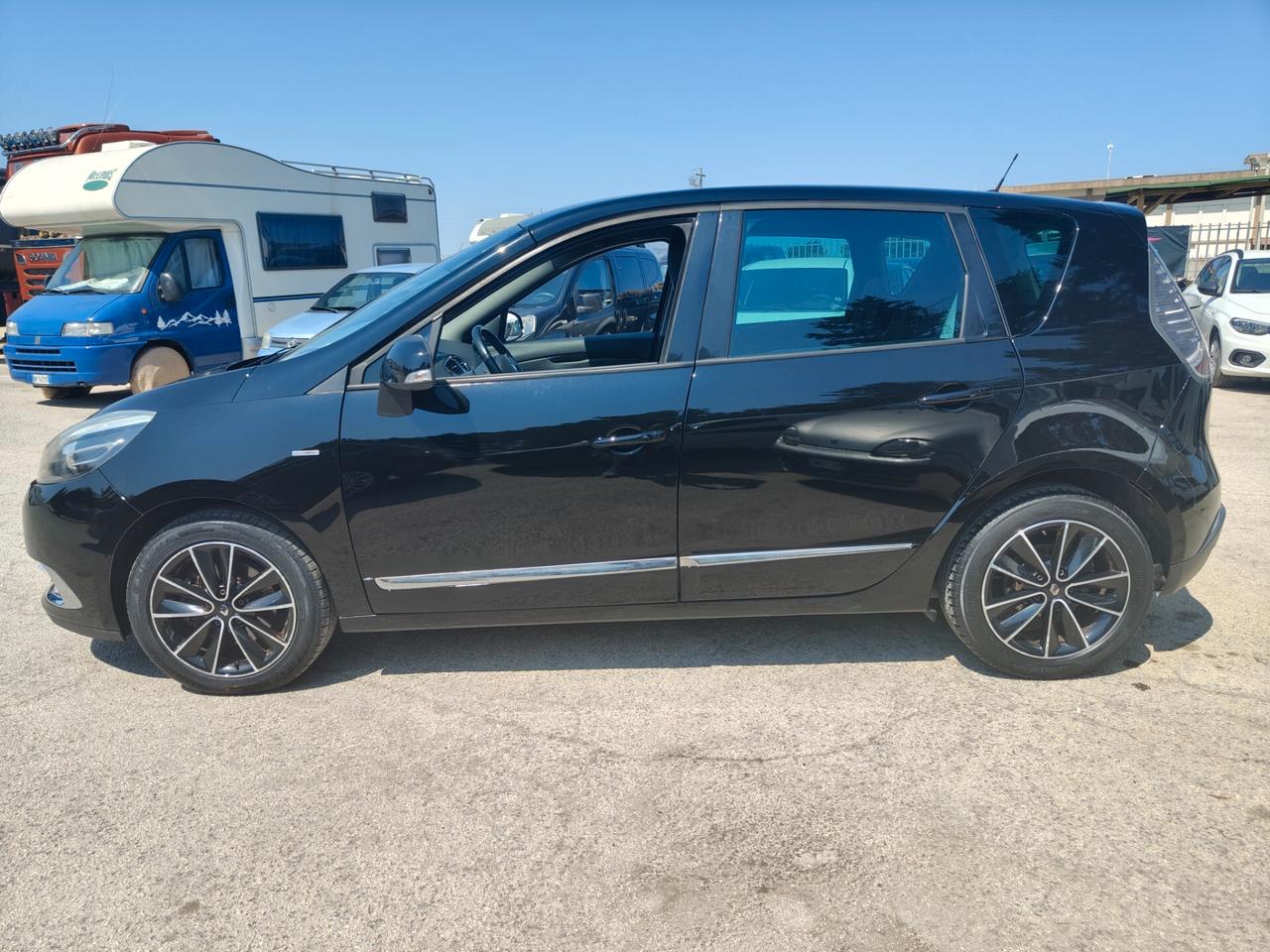 Renault Scenic XMod 1.6 dCi 130CV Bose sound