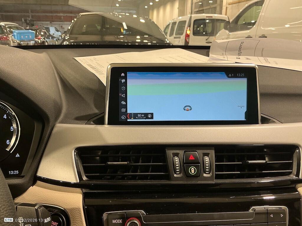 BMW X1 16D 115CV 6M. S-DRIVE BUSINESS ADVANTAGE ( FARI LED - NAVI - PELLE - PDC - CRUISE )