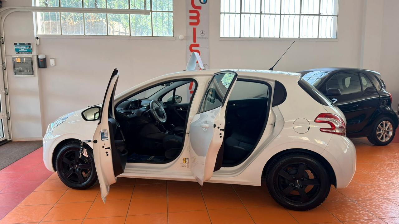 Peugeot 208 1.4 HDi 68 CV 5 porte Active