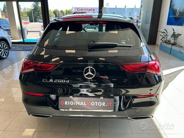 MERCEDES-BENZ CLA 200 d Automatic Shooting Brake
