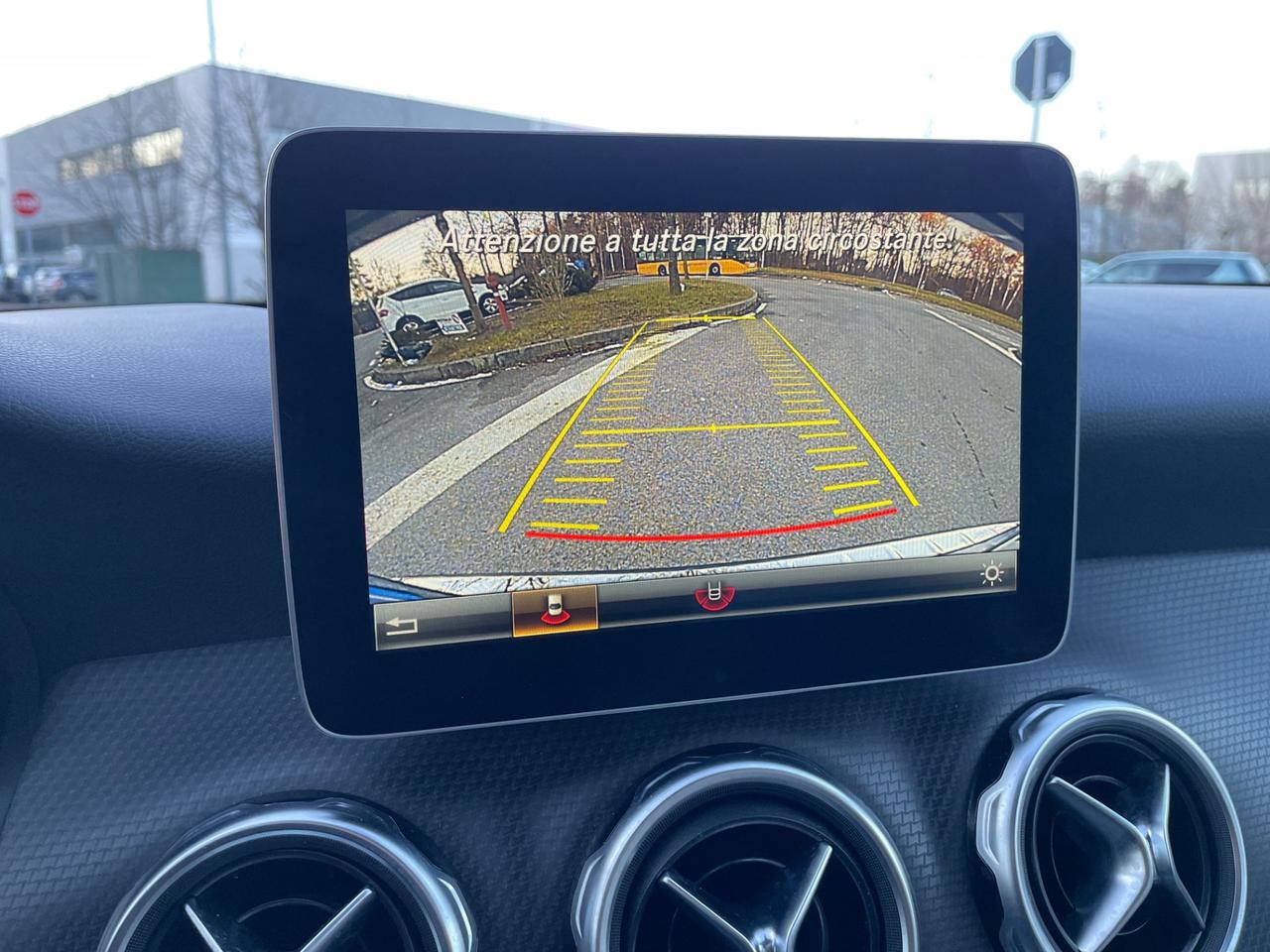 Mercedes-benz GLA 200 d Automatic*Navi*Pelle*