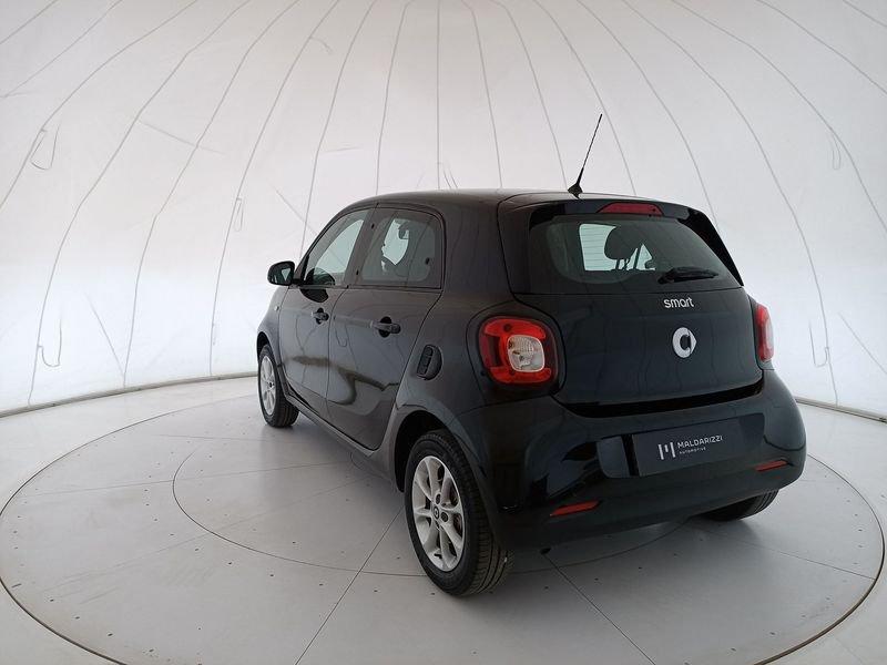 smart forfour II 2015 1.0 Youngster 71cv my18