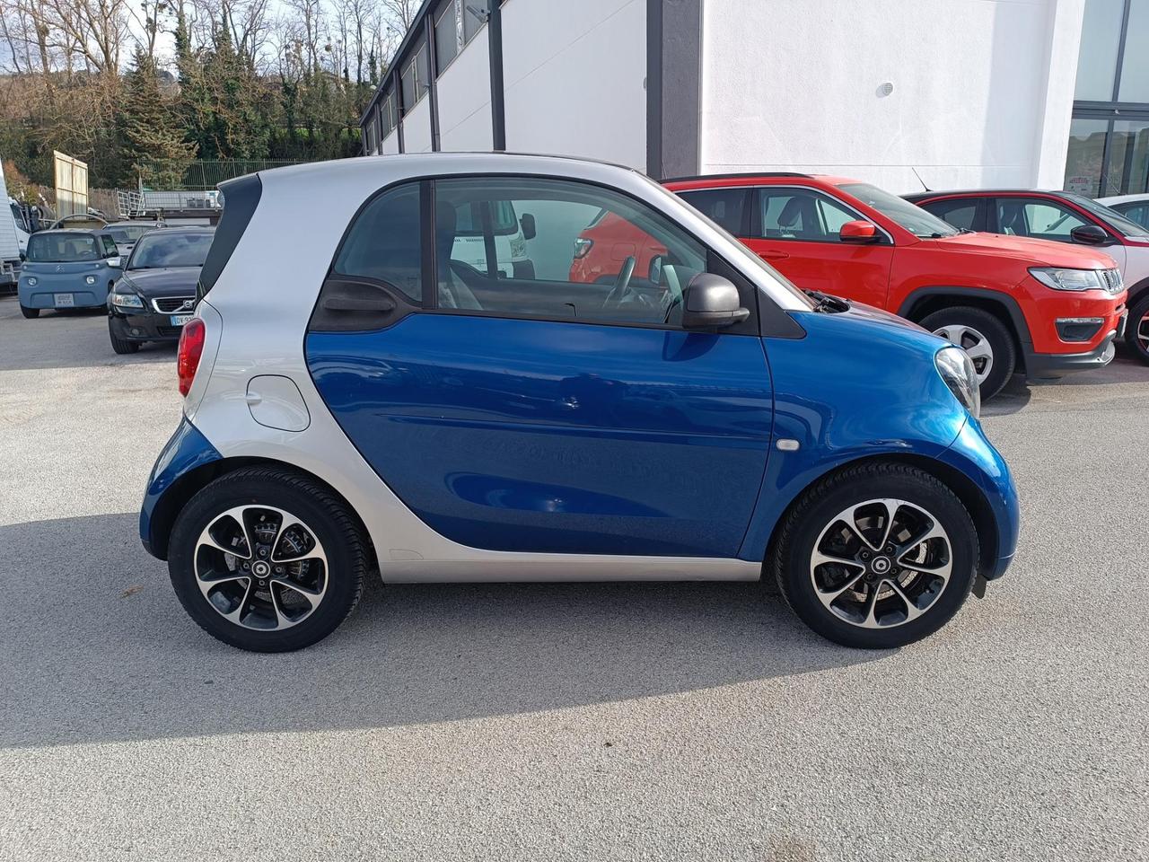Smart fortwo coupe Fortwo 1.0 Youngster 61cv