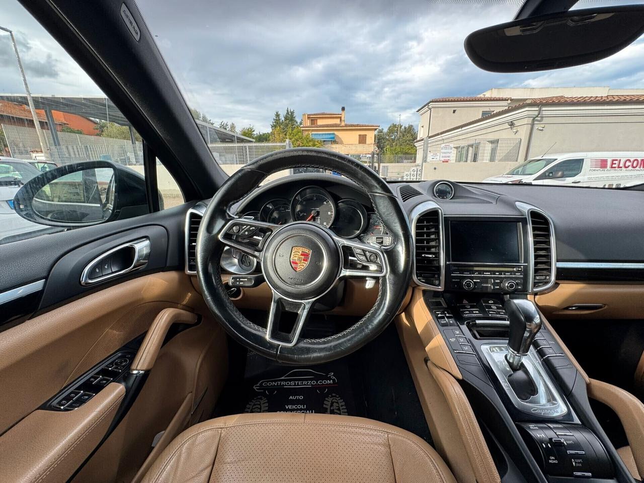 PORSCHE CAYENNE DIESEL - FULL OPTIONAL