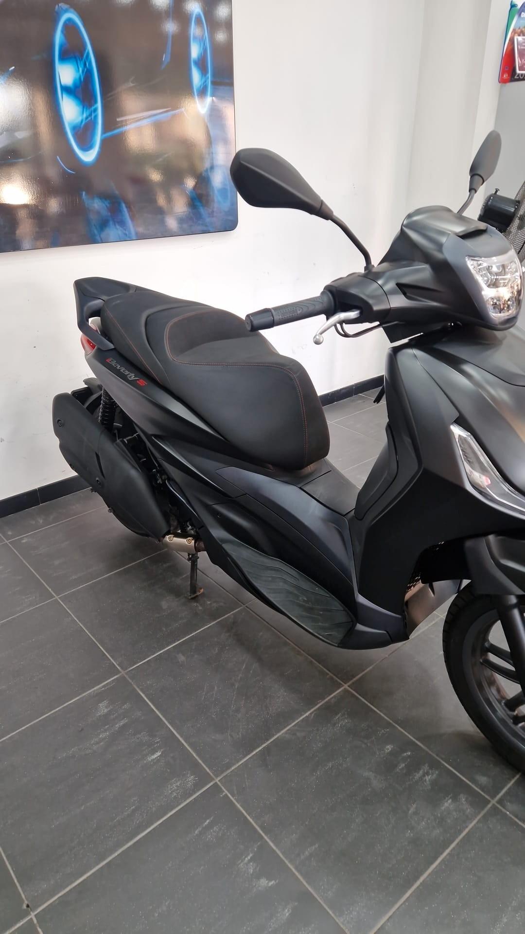 Piaggio Beverly 400