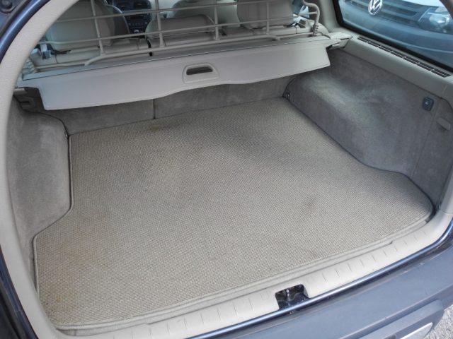 VOLVO XC70 2.4 D5 20v AWD Cross Country autom. - DA VETRINA