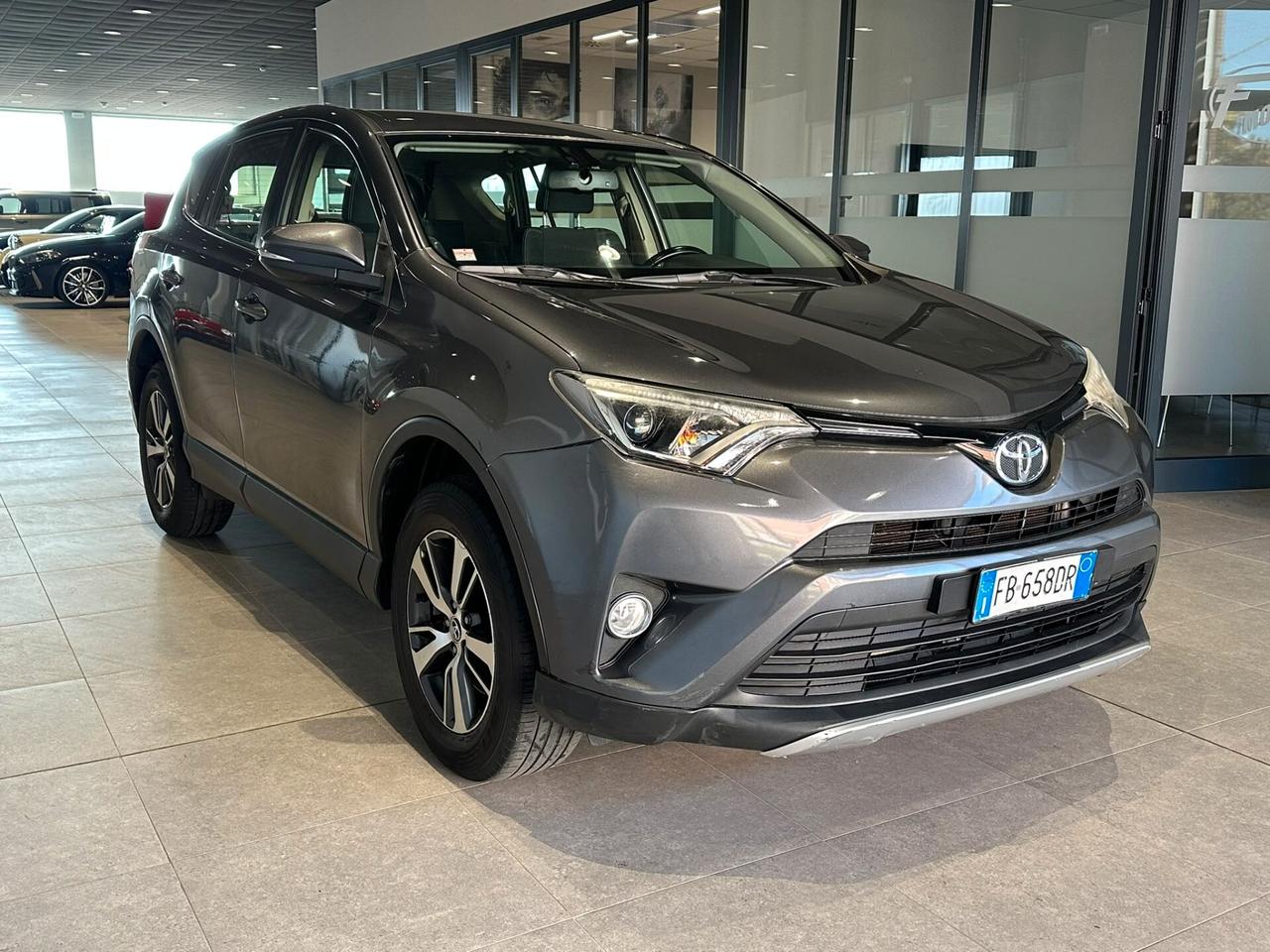 Toyota RAV 4 RAV4 2.0 D-4D 2WD