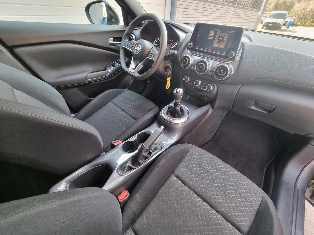 Nissan Juke 1.0 DIG-T 117 CV Business