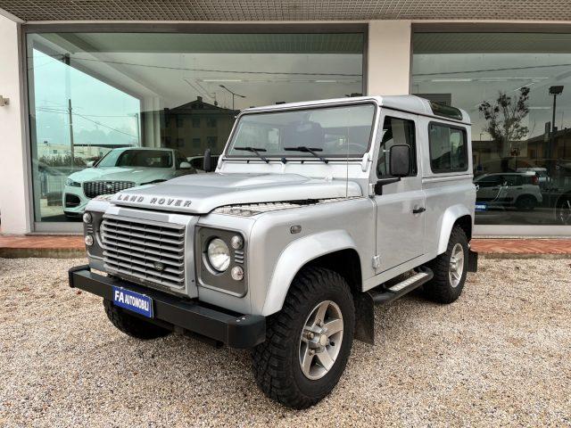 LAND ROVER Defender 90 2.4 TD4 Station Wagon SE N1 Autocarro
