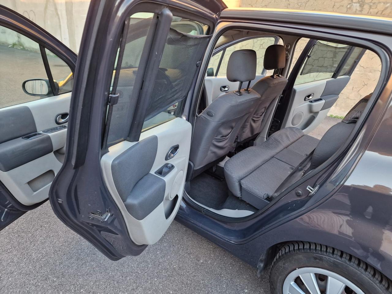 Renault Modus 1.6 16V Initiale