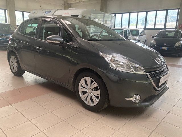 Peugeot 208 1.4 VTi 95 CV 5p. GPL CON GANCIO TRAINO