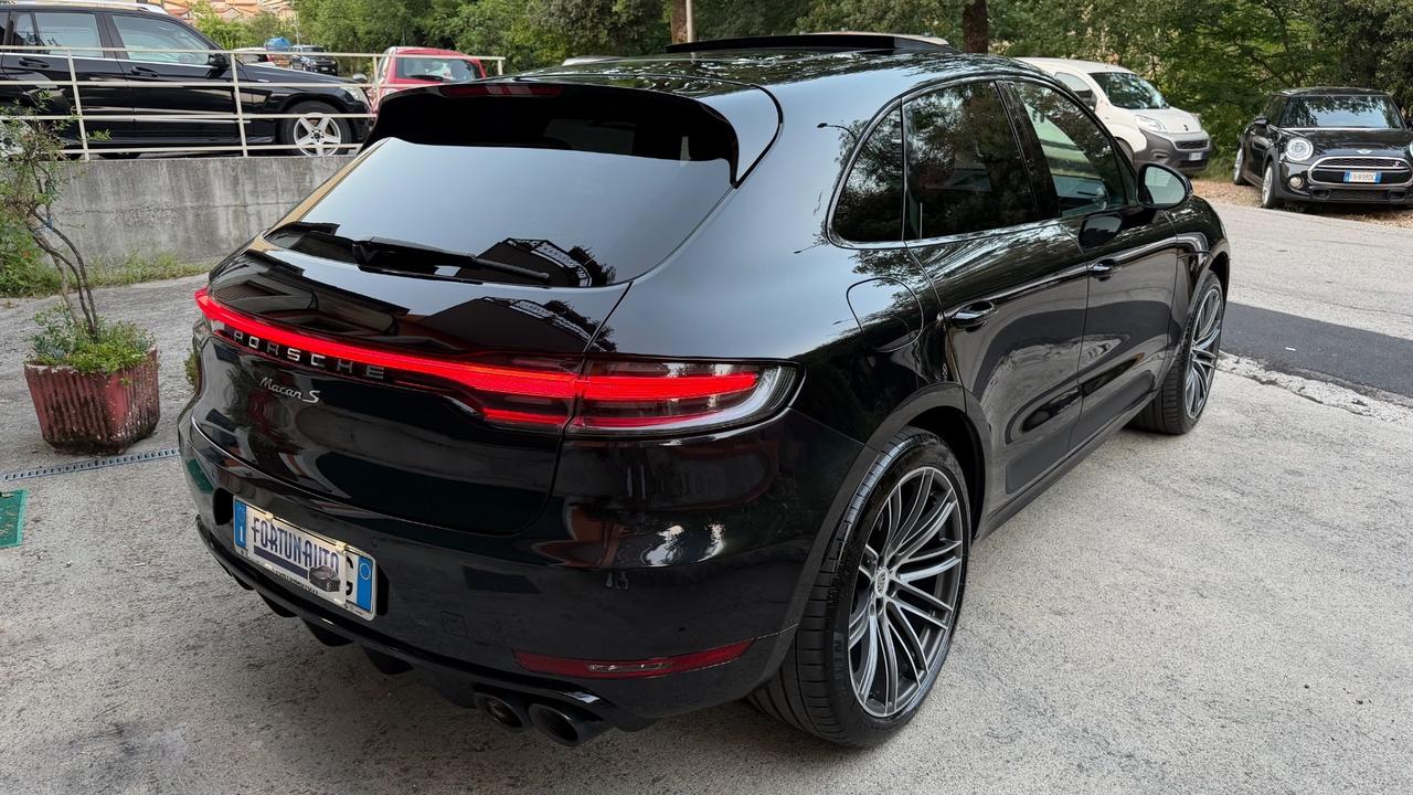 Porsche Macan 3.0 S Turbo iper full