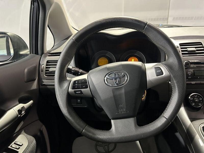 Toyota Auris 1.6 5 porte Sol