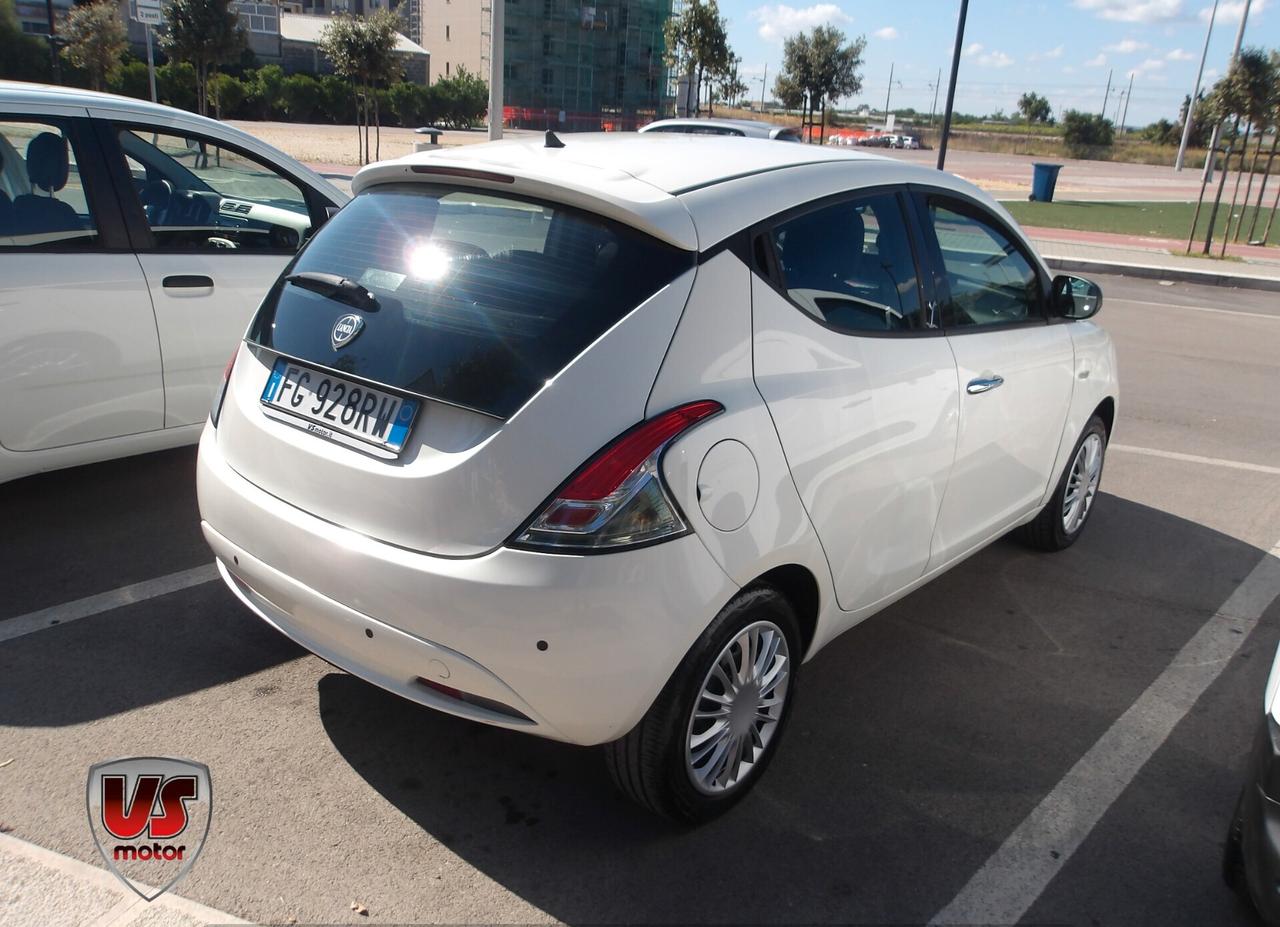 LANCIA YPSILON 1.2 BENZ/GPL -12/2016