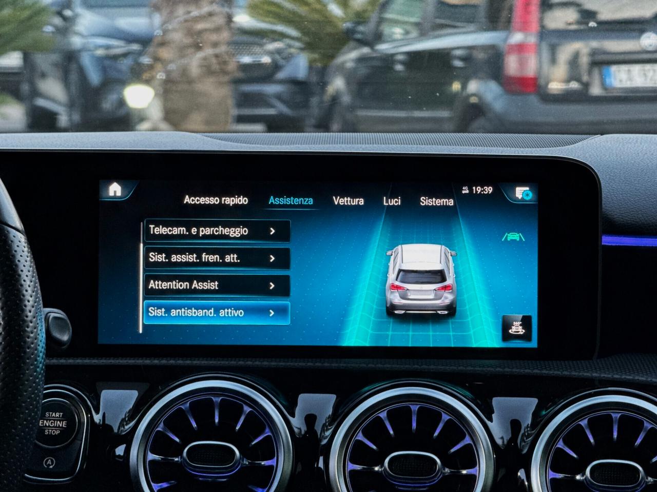 Mercedes-Benz A 180 d Premium AMG TETTO PACK LUCI