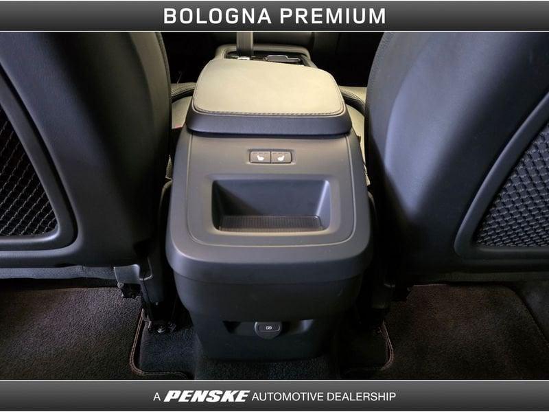 Volvo XC90 B5 (d) AWD automatico 7 posti Plus Bright