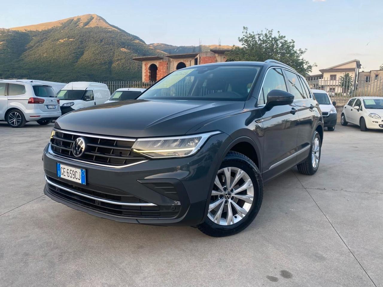 Volkswagen Tiguan 2.0 TDI 150 CV DSG Life 2021