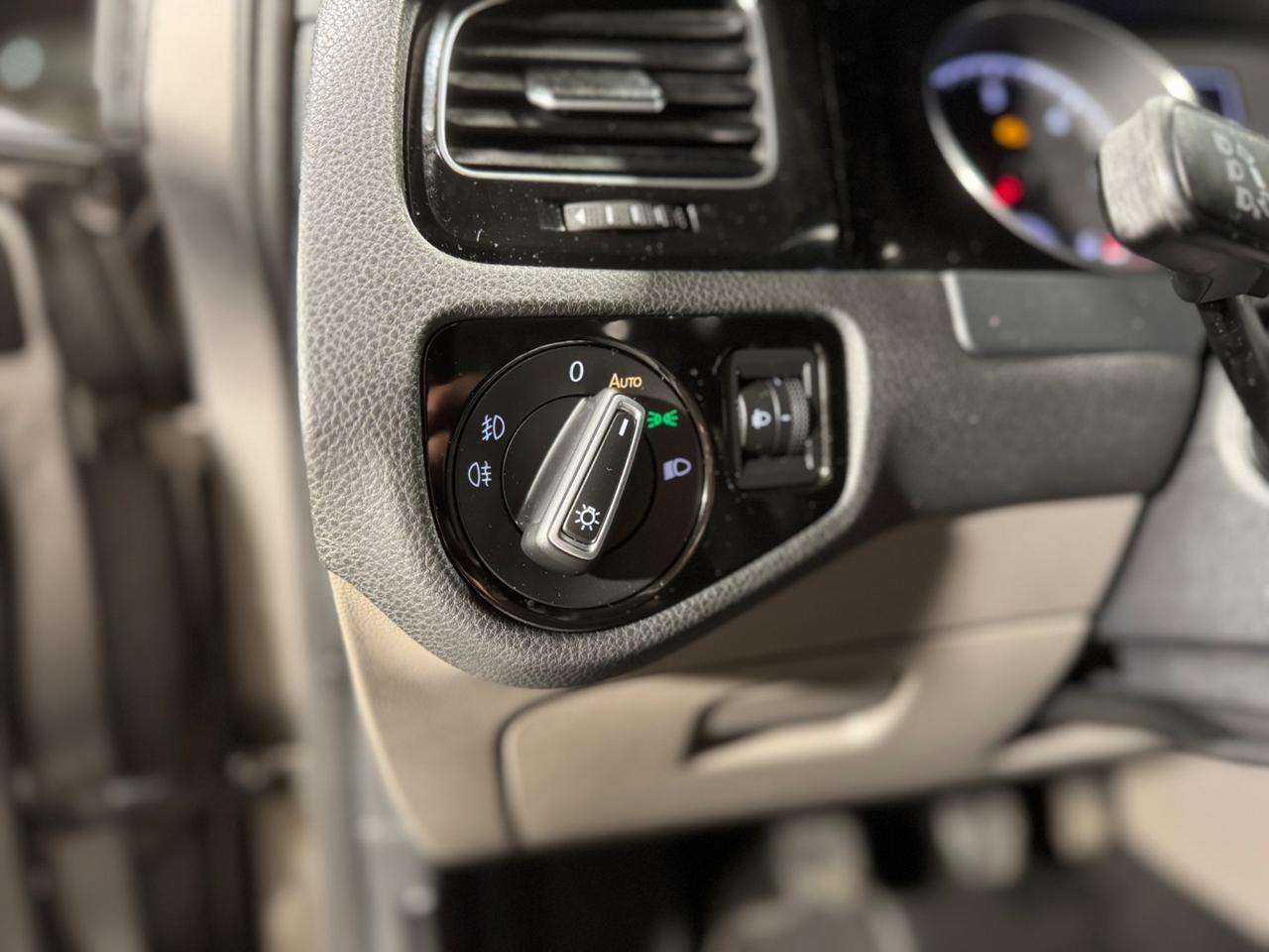 Volkswagen Golf 2.0 TDI Highline CINGHIA FATTA