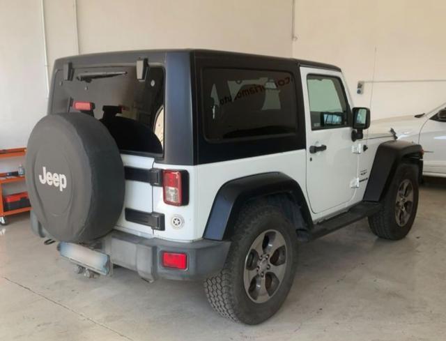 JEEP Wrangler 2.8 CRD DPF Sahara Auto