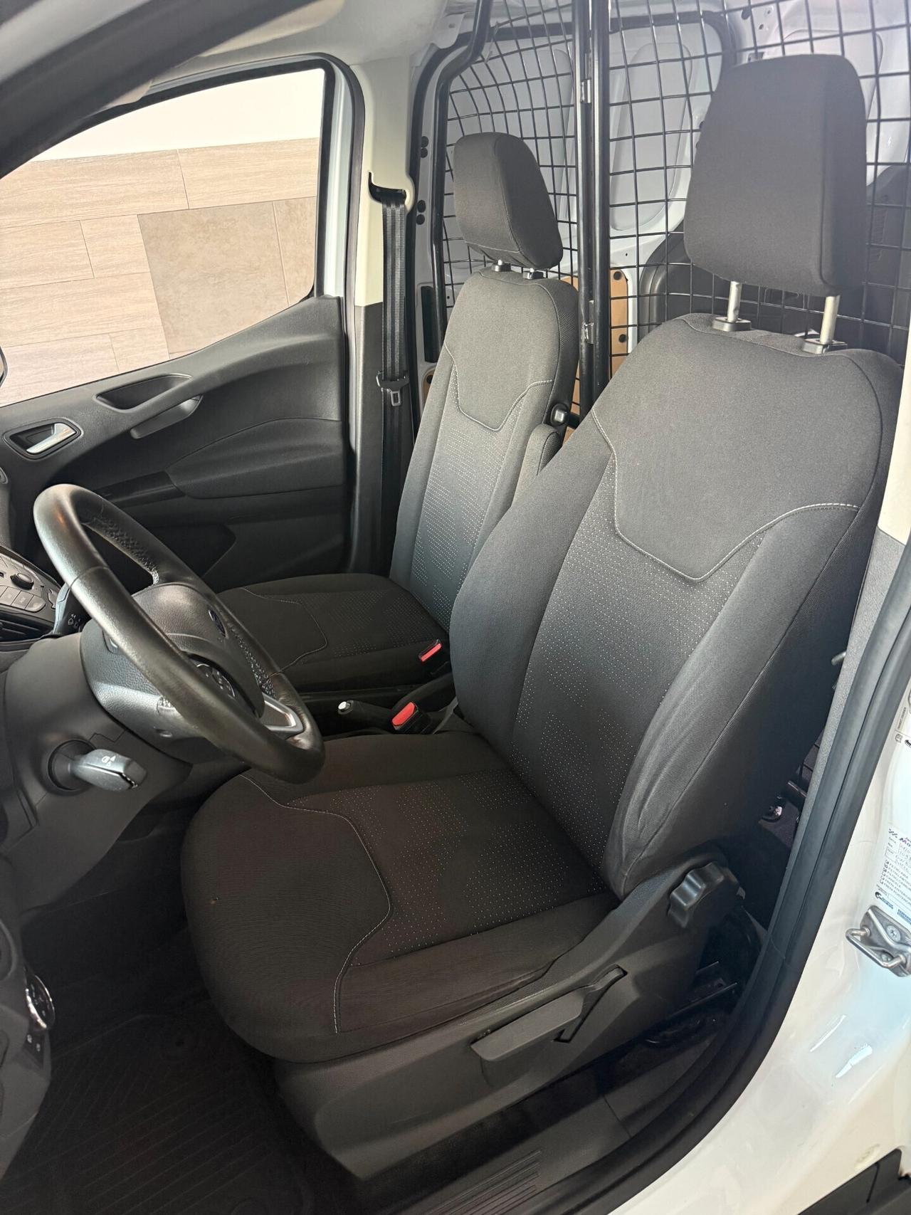Ford Transit Courier 1.5 TDCi PREZZO FINITO