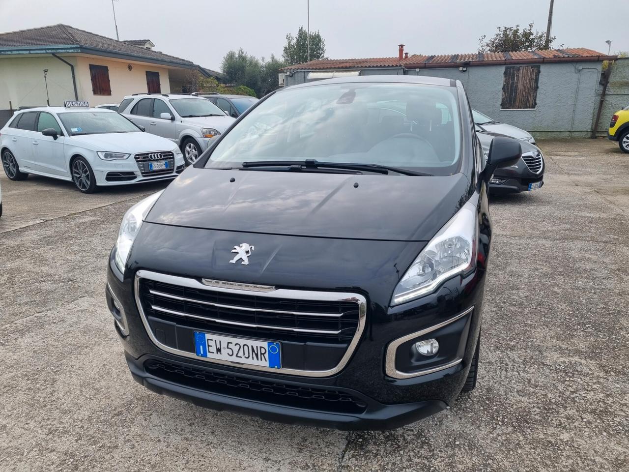 Peugeot 3008 1.6 HDi 115CV Allure