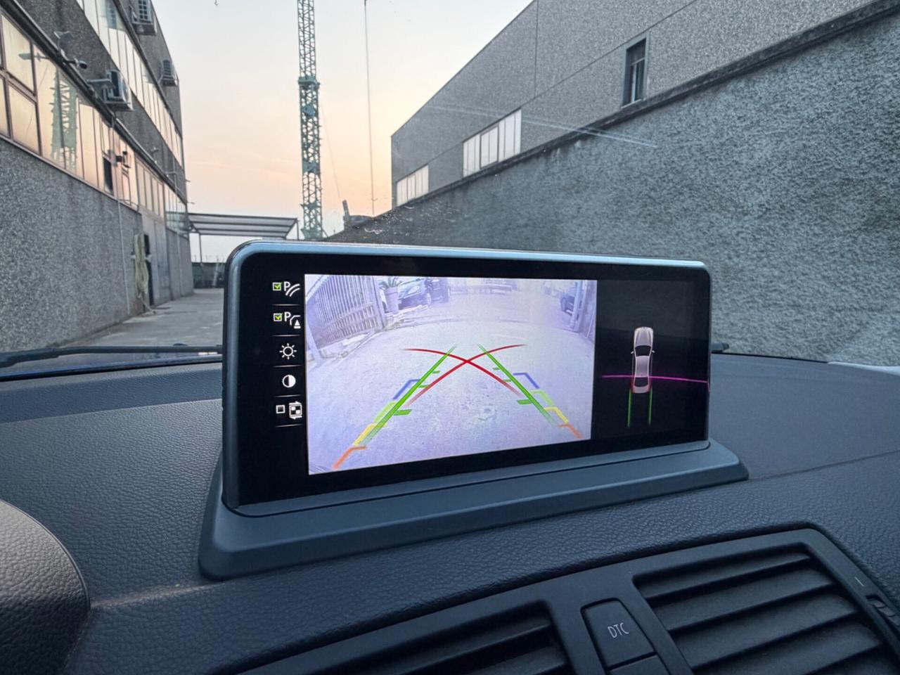 BMW 116i BENZINA EURO4 GANCIO TRAINO NEOPATENTATI