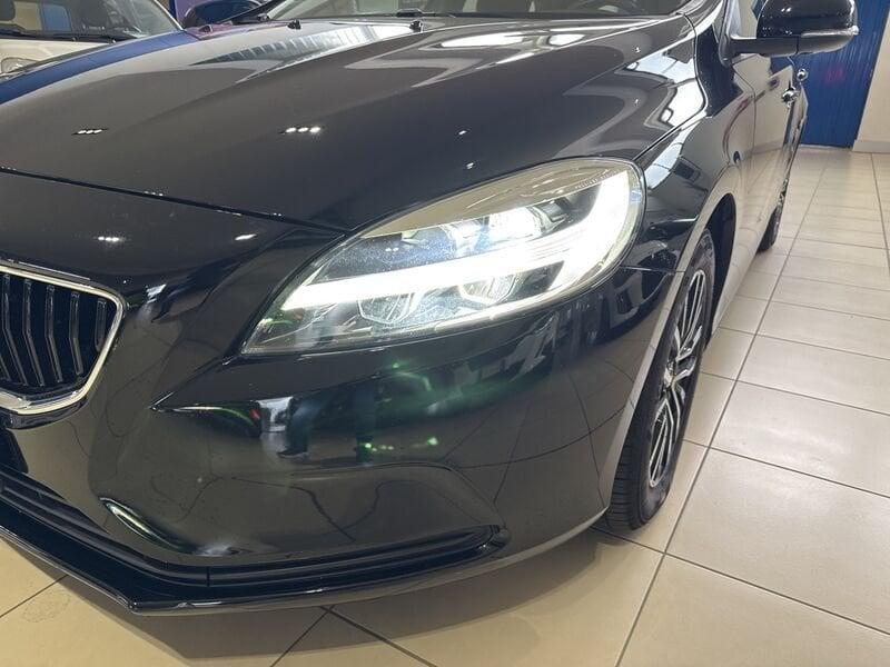 Volvo V40 D2 Geartronic Business Plus