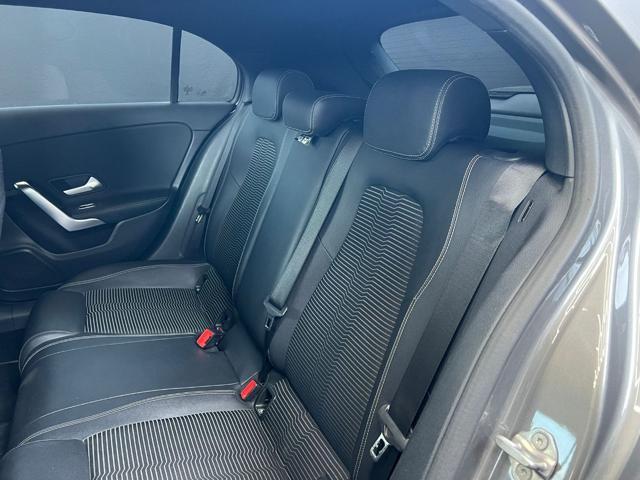 MERCEDES-BENZ A 180 d Automatic Sport
