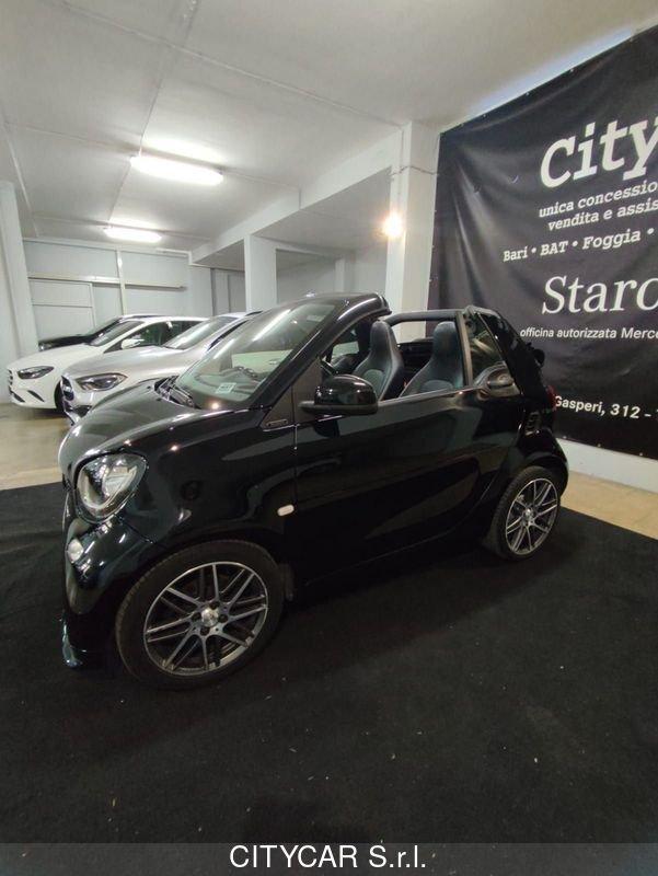 smart fortwo BRABUS 0.9 Turbo twinamic Cabrio Xclusive