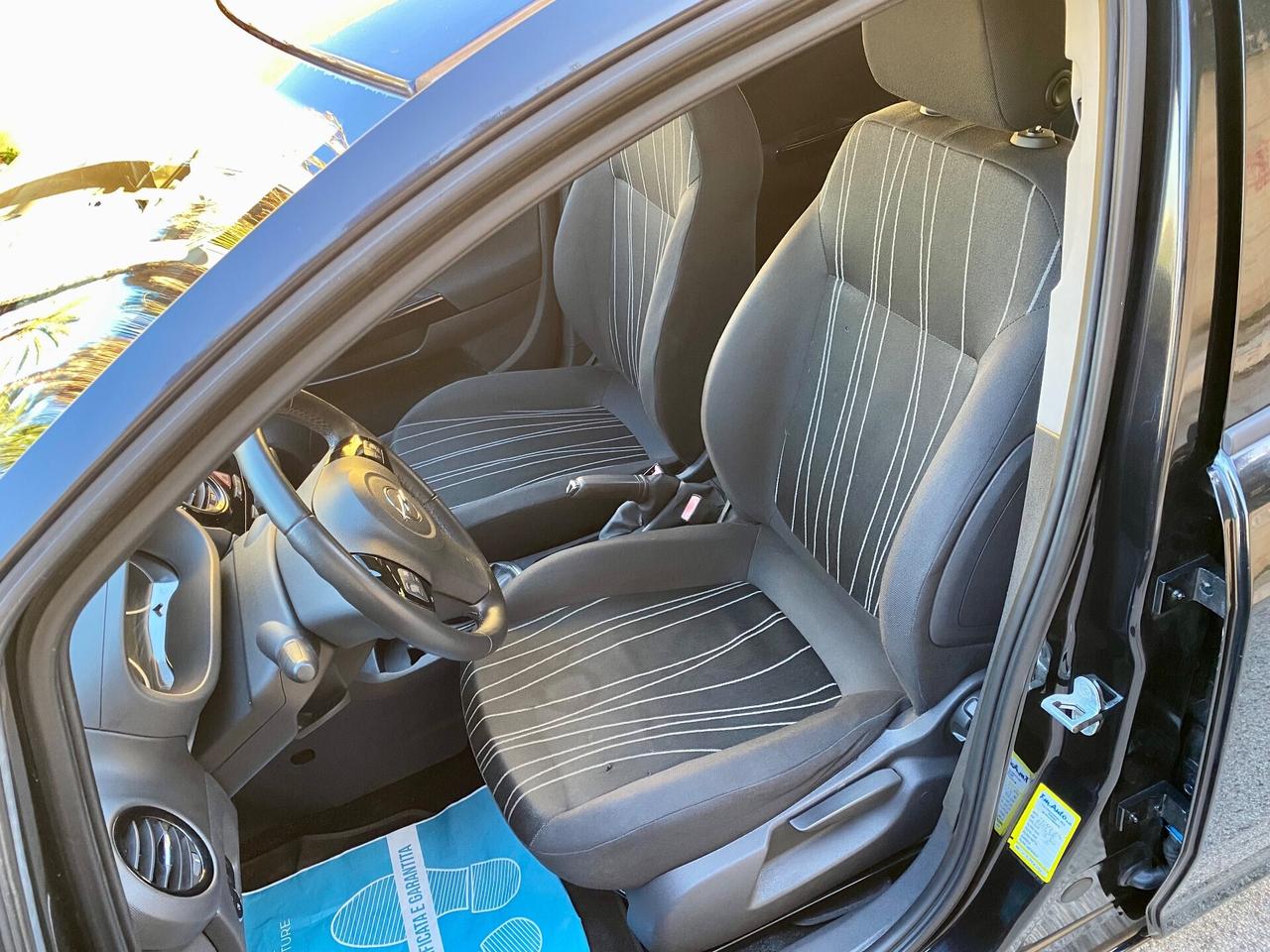 Opel Corsa 1.2 80CV 5 porte Cosmo