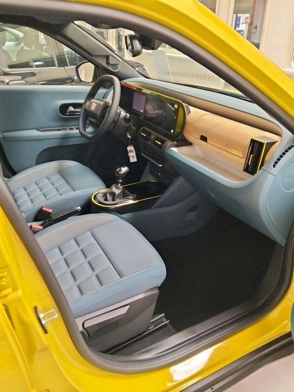 FIAT Grande Panda Benzina Benzina La Prima prezzo promo con finanziamento Stellantis Financial Service