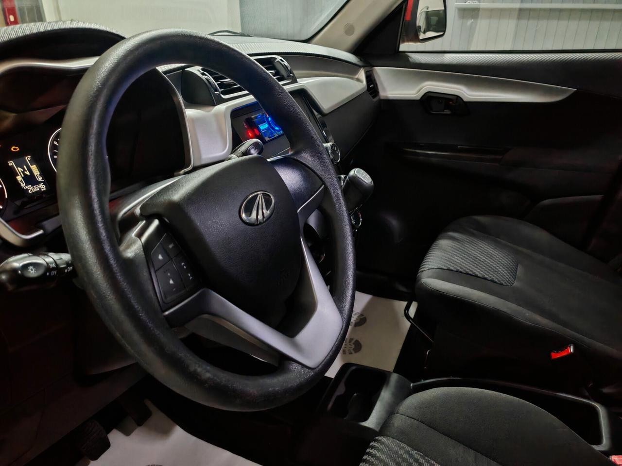 Mahindra 1.2 KUV100 K6+ 20000km 2025
